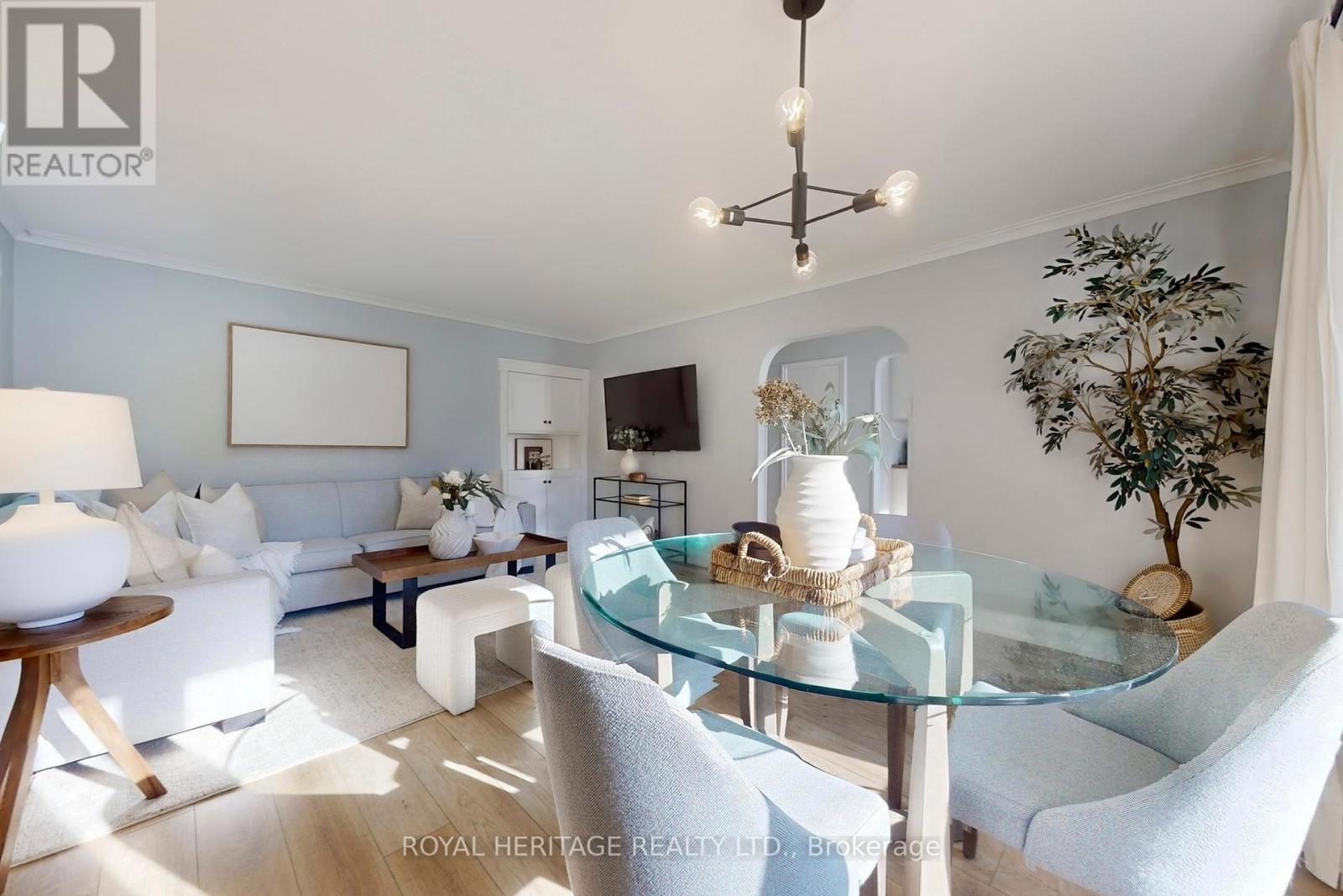 233 Palace Street, Whitby (Downtown Whitby), Ontario  L1N 5G1 - Photo 12 - E12444879