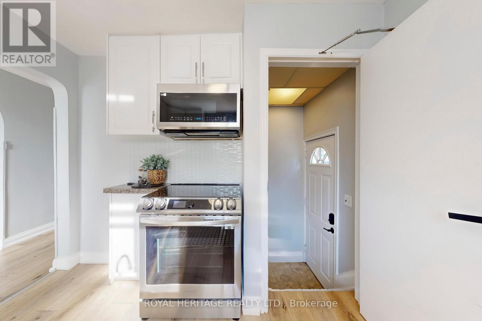 233 Palace Street, Whitby (Downtown Whitby), Ontario  L1N 5G1 - Photo 15 - E12444879