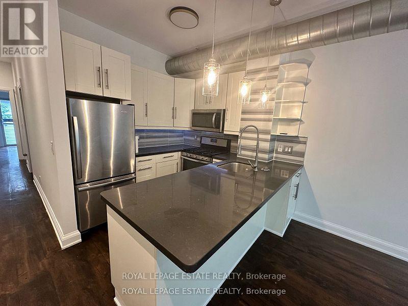2 - 2248 QUEEN STREET E, Toronto, Ontario