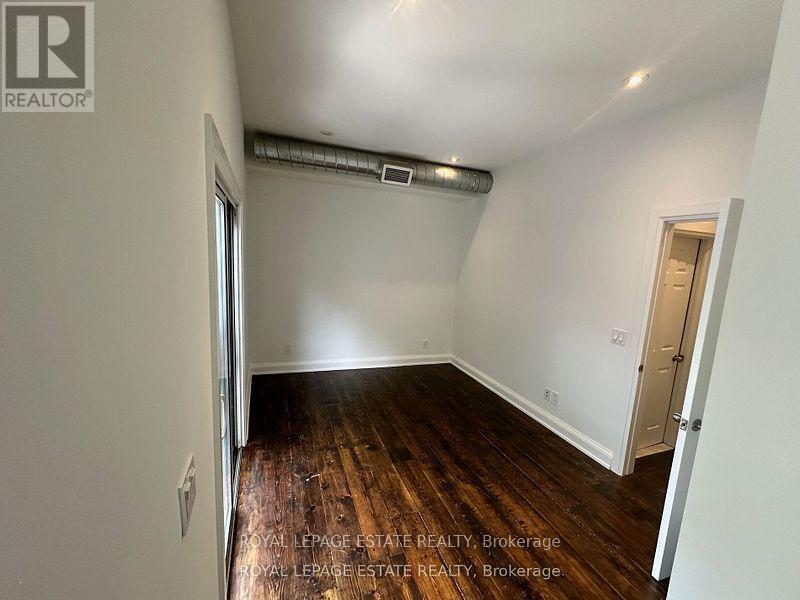 2 - 2248 Queen Street E, Toronto, Ontario  M4E 1G2 - Photo 18 - E12444894