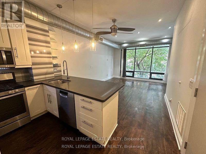 2 - 2248 Queen Street E, Toronto, Ontario  M4E 1G2 - Photo 2 - E12444894
