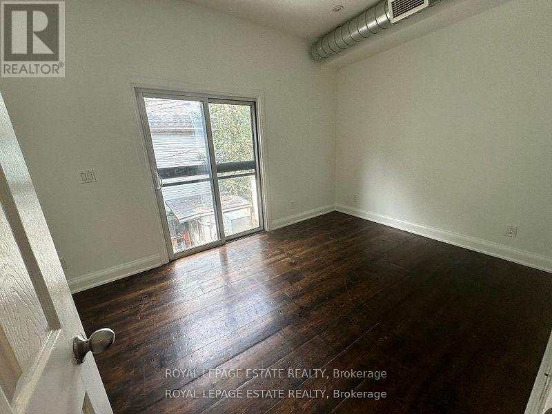 2 - 2248 Queen Street E, Toronto, Ontario  M4E 1G2 - Photo 21 - E12444894