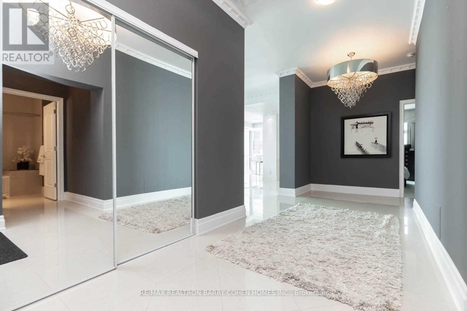 5101 - 16 Harbour Street, Toronto, Ontario  M5J 2Z7 - Photo 7 - C12435978