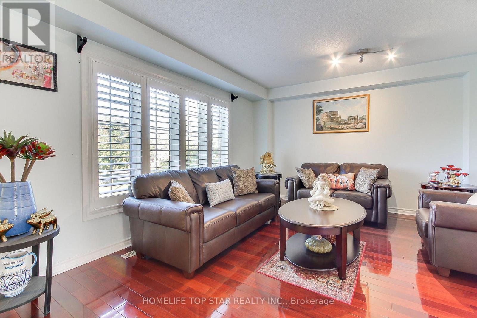 231 Knapton Drive, Newmarket, Ontario  L3X 3B6 - Photo 12 - N12444884