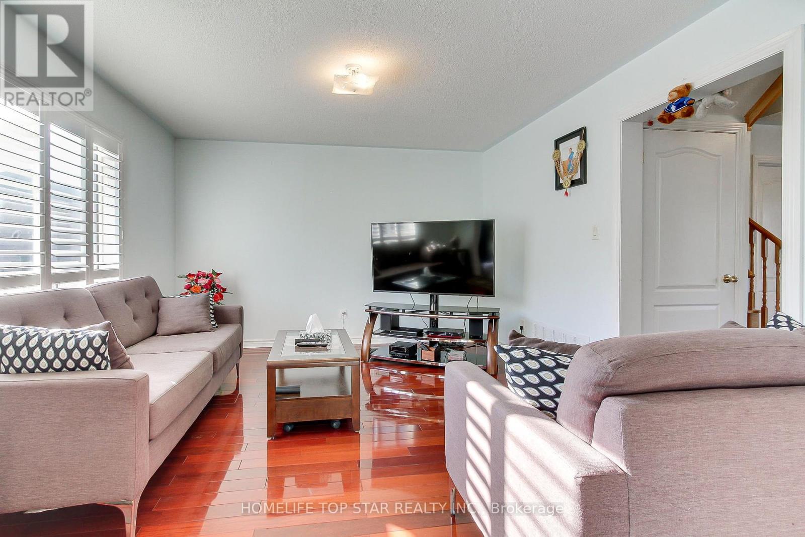231 Knapton Drive, Newmarket, Ontario  L3X 3B6 - Photo 19 - N12444884