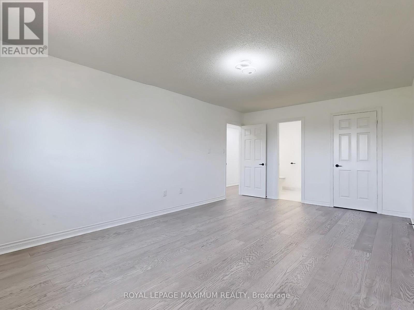 22 A Waltham Crescent, Richmond Hill, Ontario  L4B 1Z2 - Photo 29 - N12444896