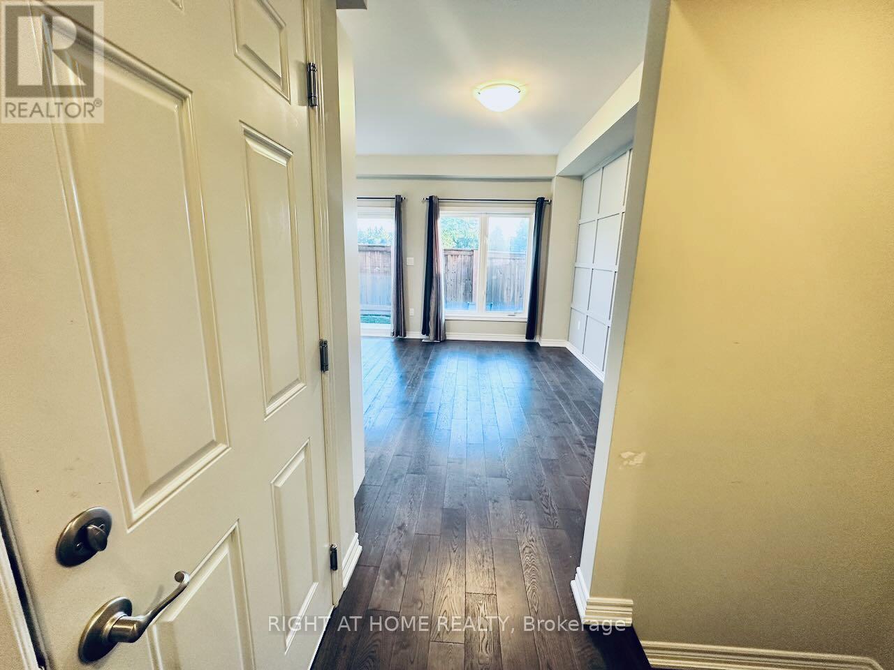 69 - 377 Glancaster Road, Hamilton, Ontario  L9G 0G4 - Photo 11 - X12444889