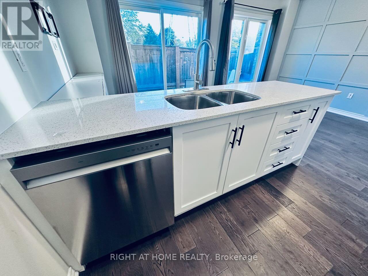 69 - 377 Glancaster Road, Hamilton, Ontario  L9G 0G4 - Photo 17 - X12444889