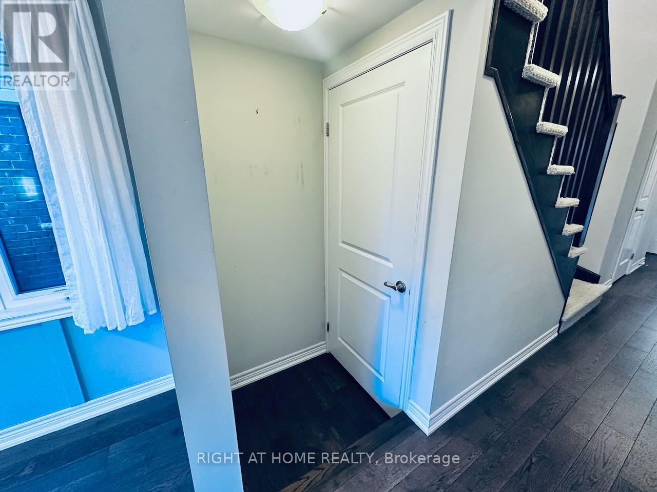 69 - 377 Glancaster Road, Hamilton, Ontario  L9G 0G4 - Photo 18 - X12444889