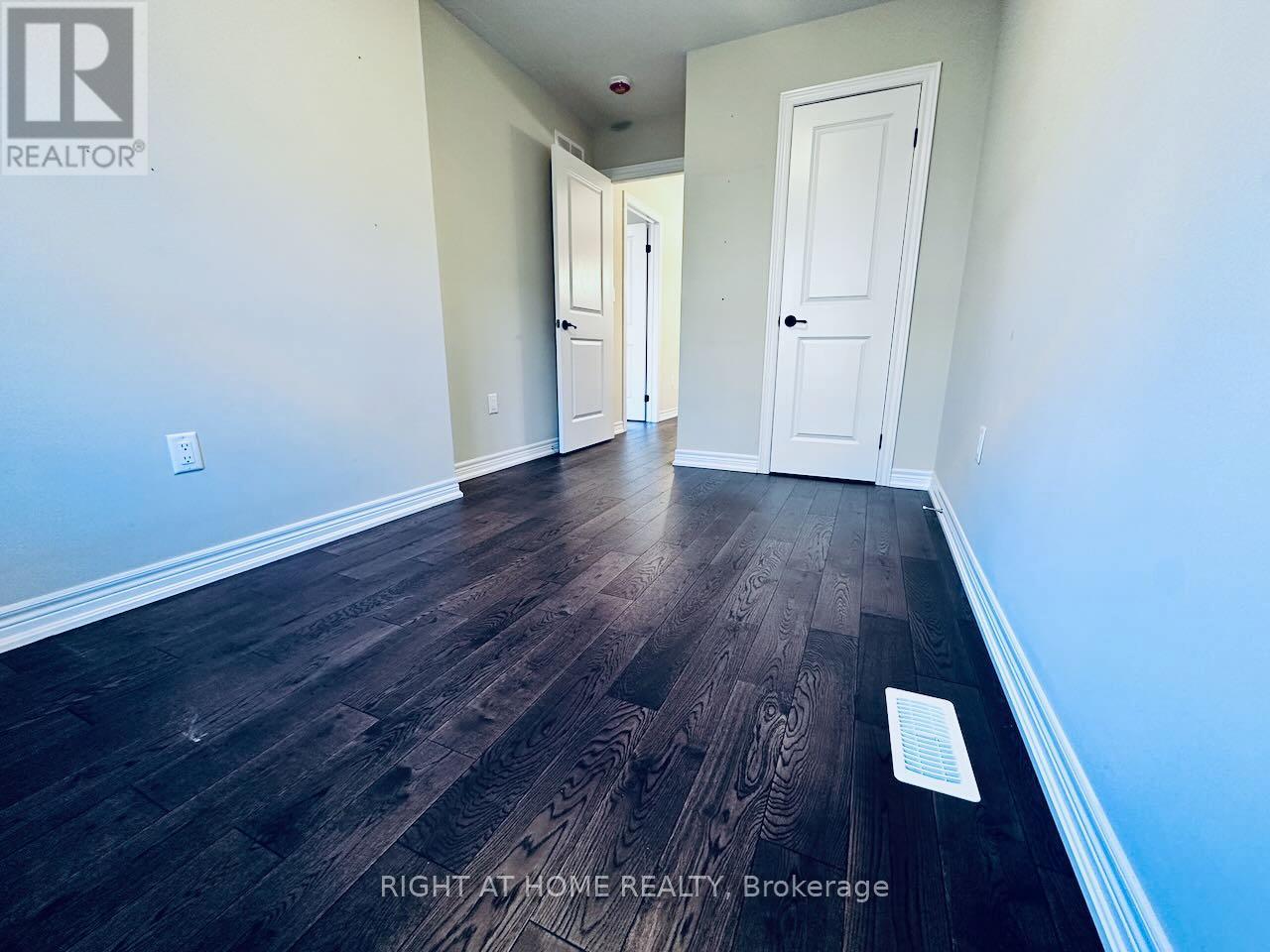 69 - 377 Glancaster Road, Hamilton, Ontario  L9G 0G4 - Photo 31 - X12444889