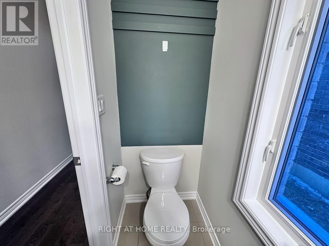 69 - 377 Glancaster Road, Hamilton, Ontario  L9G 0G4 - Photo 7 - X12444889