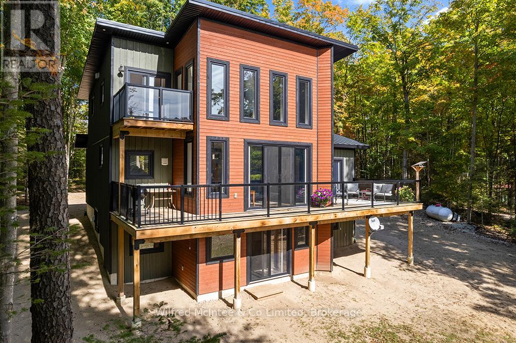 78 Indian Trail, South Bruce Peninsula, Ontario  N0H 2T0 - Photo 42 - X12441888