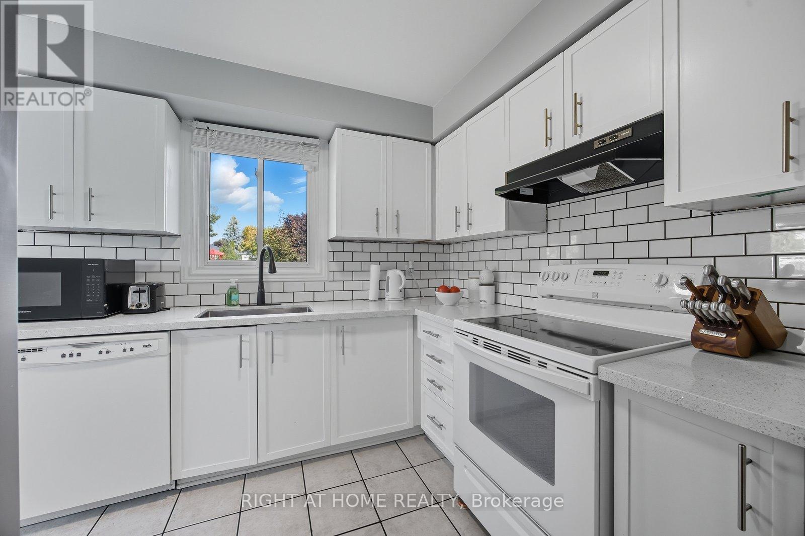 15 Glanville Crescent, Clarington (Bowmanville), Ontario  L1C 4L7 - Photo 17 - E12444915