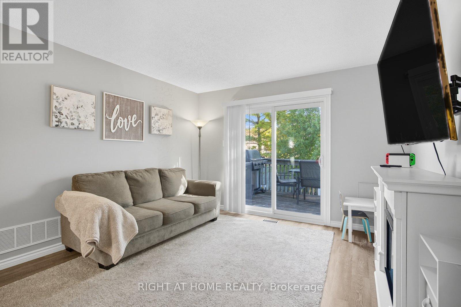 15 Glanville Crescent, Clarington (Bowmanville), Ontario  L1C 4L7 - Photo 8 - E12444915