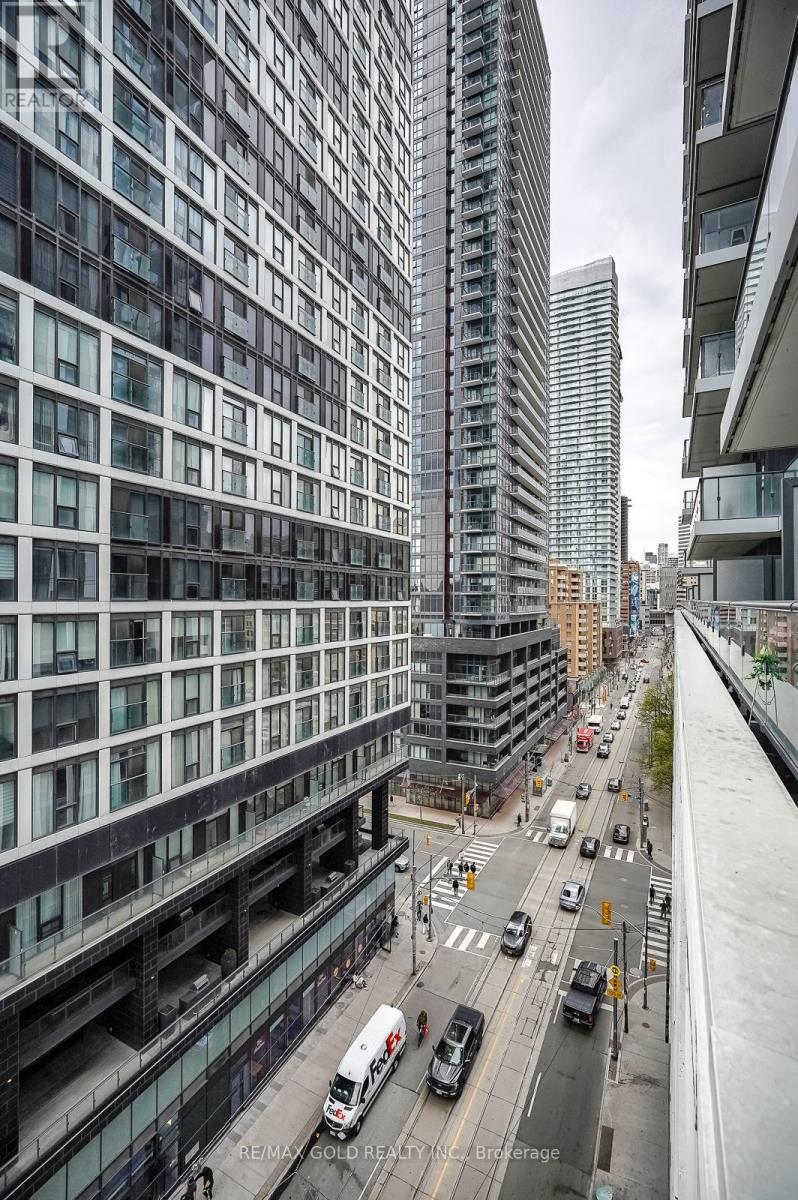 919 - 251 Jarvis Street, Toronto, Ontario  M5B 0C3 - Photo 3 - C12444902