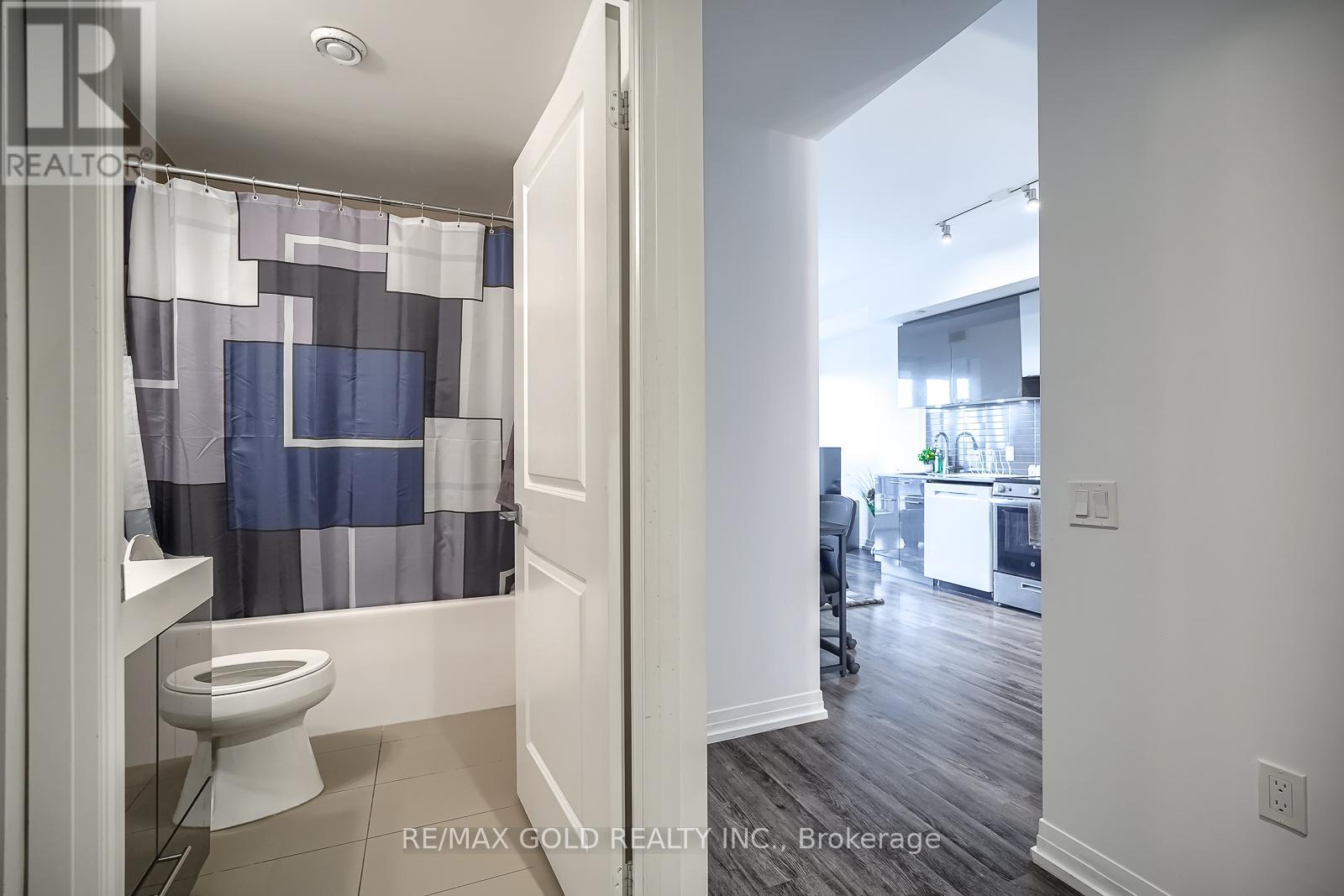 919 - 251 Jarvis Street, Toronto, Ontario  M5B 0C3 - Photo 8 - C12444902