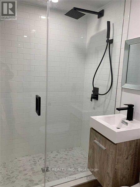 Lower - 291 Brighton Avenue, Toronto, Ontario  M3H 4G3 - Photo 2 - C12444909