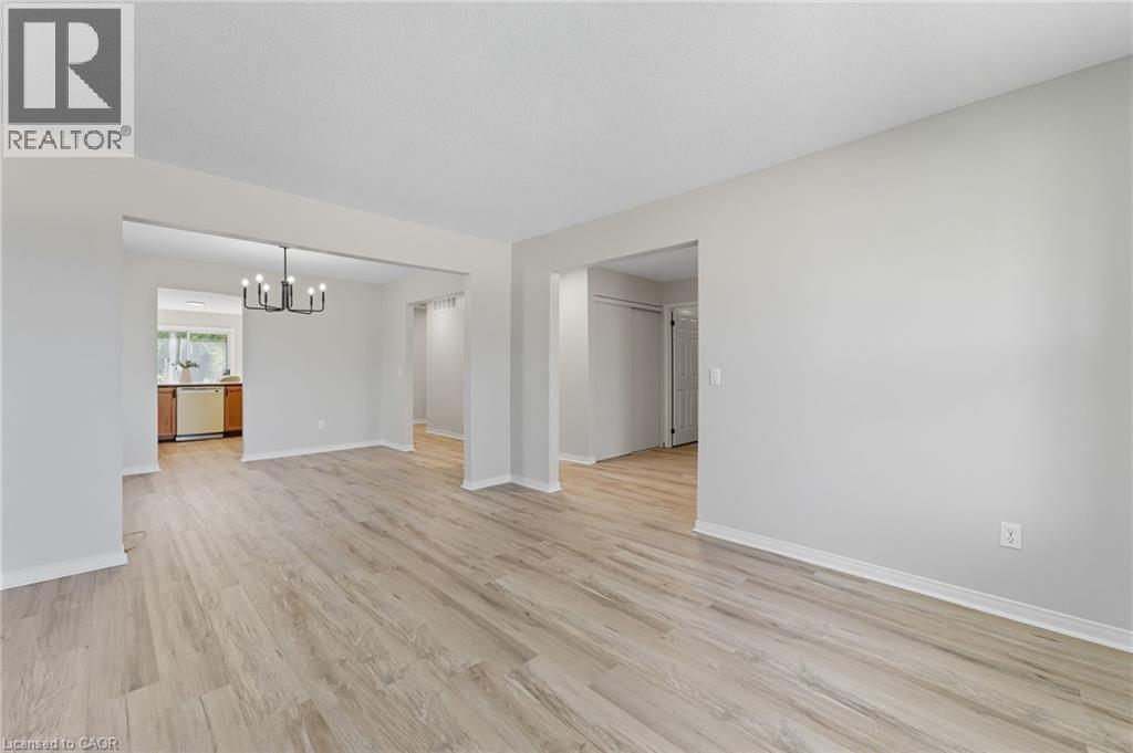 16 Jones Court, Ayr, Ontario  N0B 1E0 - Photo 11 - 40774377