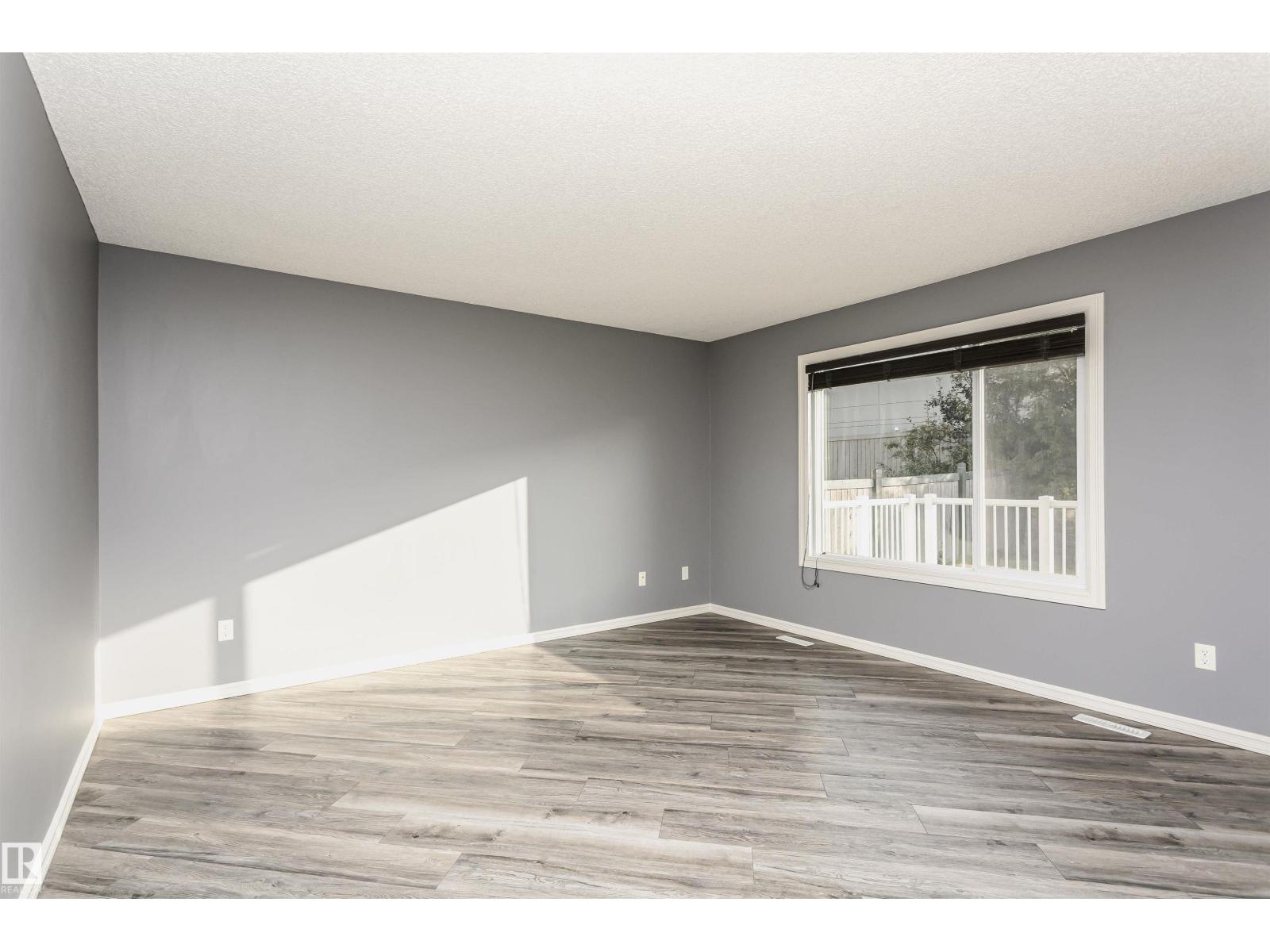 125 Rue Masson, Beaumont, Alberta  T4X 1S8 - Photo 4 - E4460623