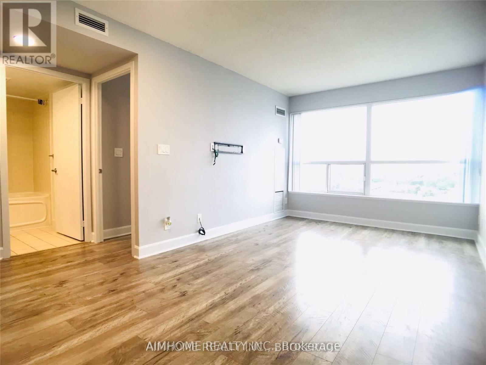 1101 - 36 Lee Centre Drive, Toronto, Ontario  M1H 3K2 - Photo 2 - E12444910