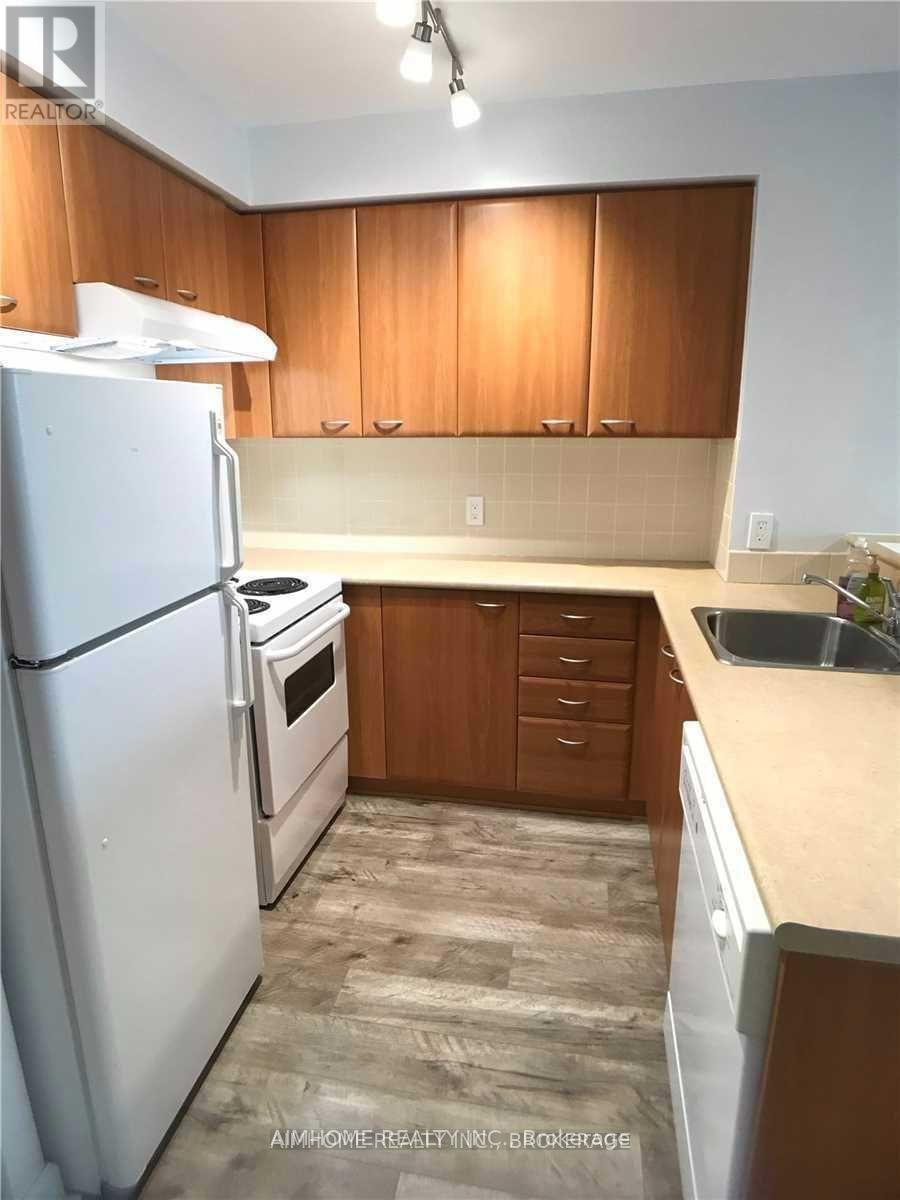 1101 - 36 Lee Centre Drive, Toronto, Ontario  M1H 3K2 - Photo 5 - E12444910