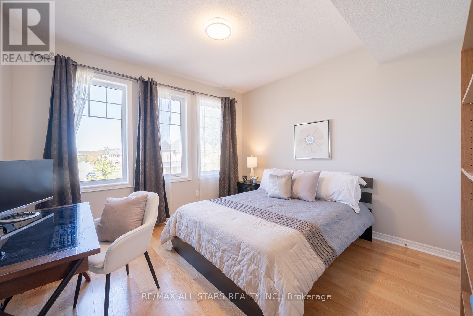 824 Millard Street, Whitchurch-Stouffville (Stouffville), Ontario  L4A 0B6 - Photo 17 - N12444903
