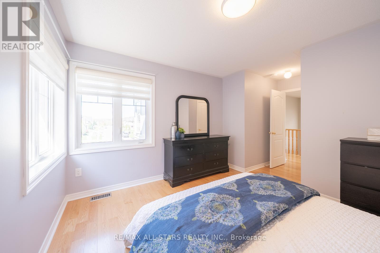 824 Millard Street, Whitchurch-Stouffville (Stouffville), Ontario  L4A 0B6 - Photo 24 - N12444903