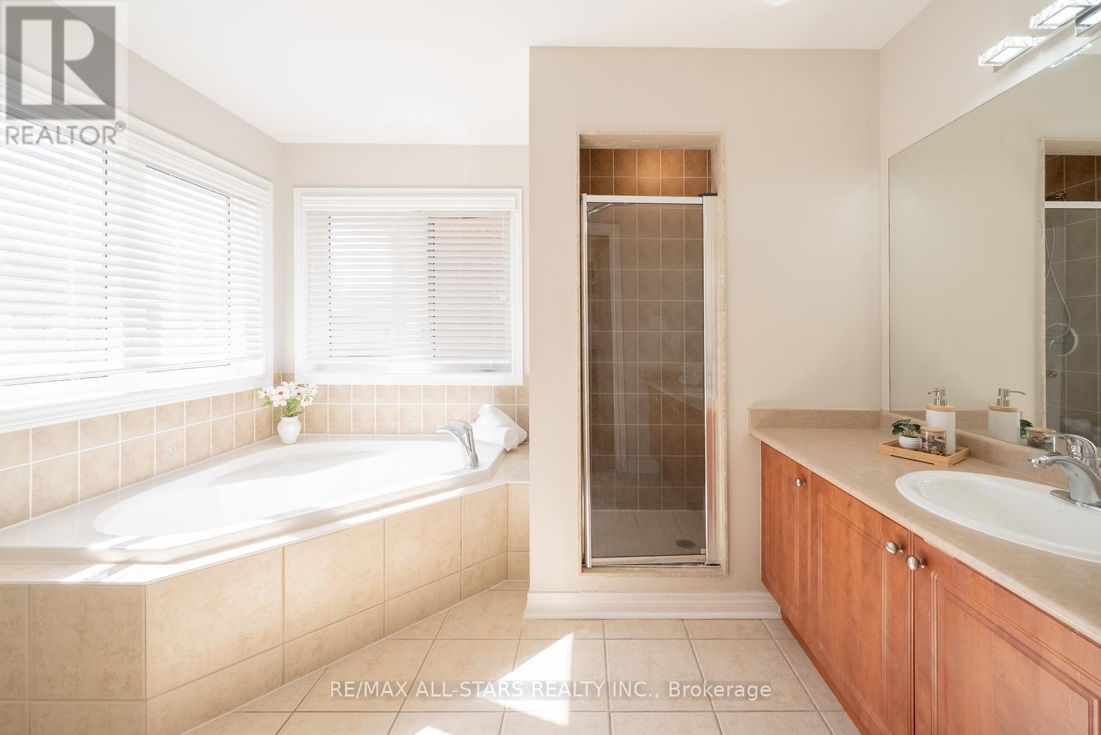 824 Millard Street, Whitchurch-Stouffville (Stouffville), Ontario  L4A 0B6 - Photo 27 - N12444903