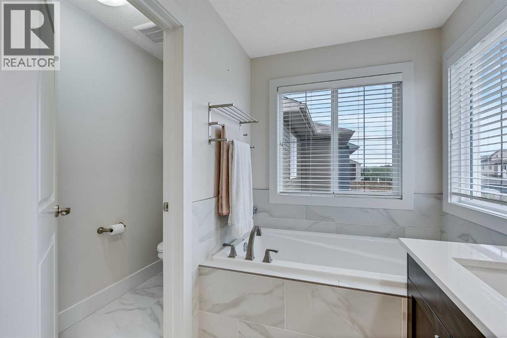 4 Legacy Court Se, Calgary, Alberta  T2X 2E6 - Photo 33 - A2247027