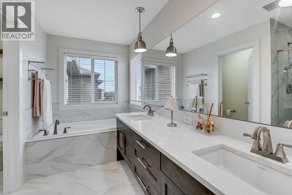 4 Legacy Court Se, Calgary, Alberta  T2X 2E6 - Photo 32 - A2247027