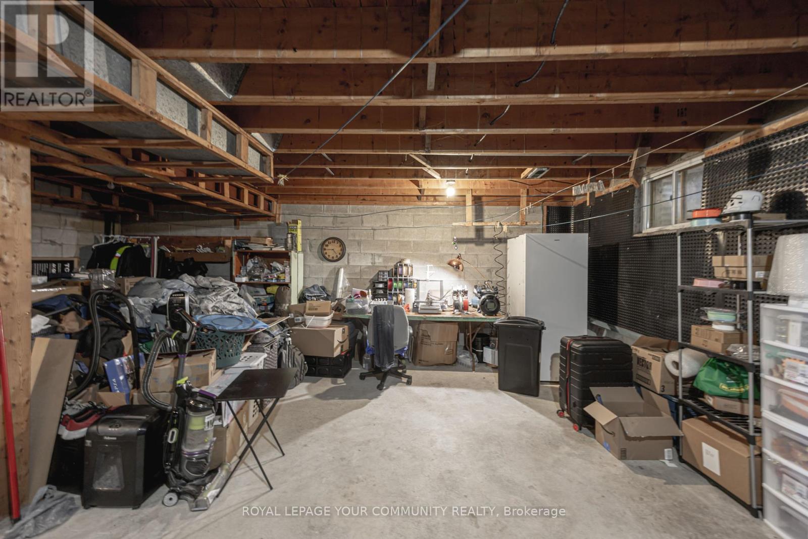 18 Loomis Court, Toronto (York University Heights), Ontario  M3J 1P8 - Photo 40 - W12444913