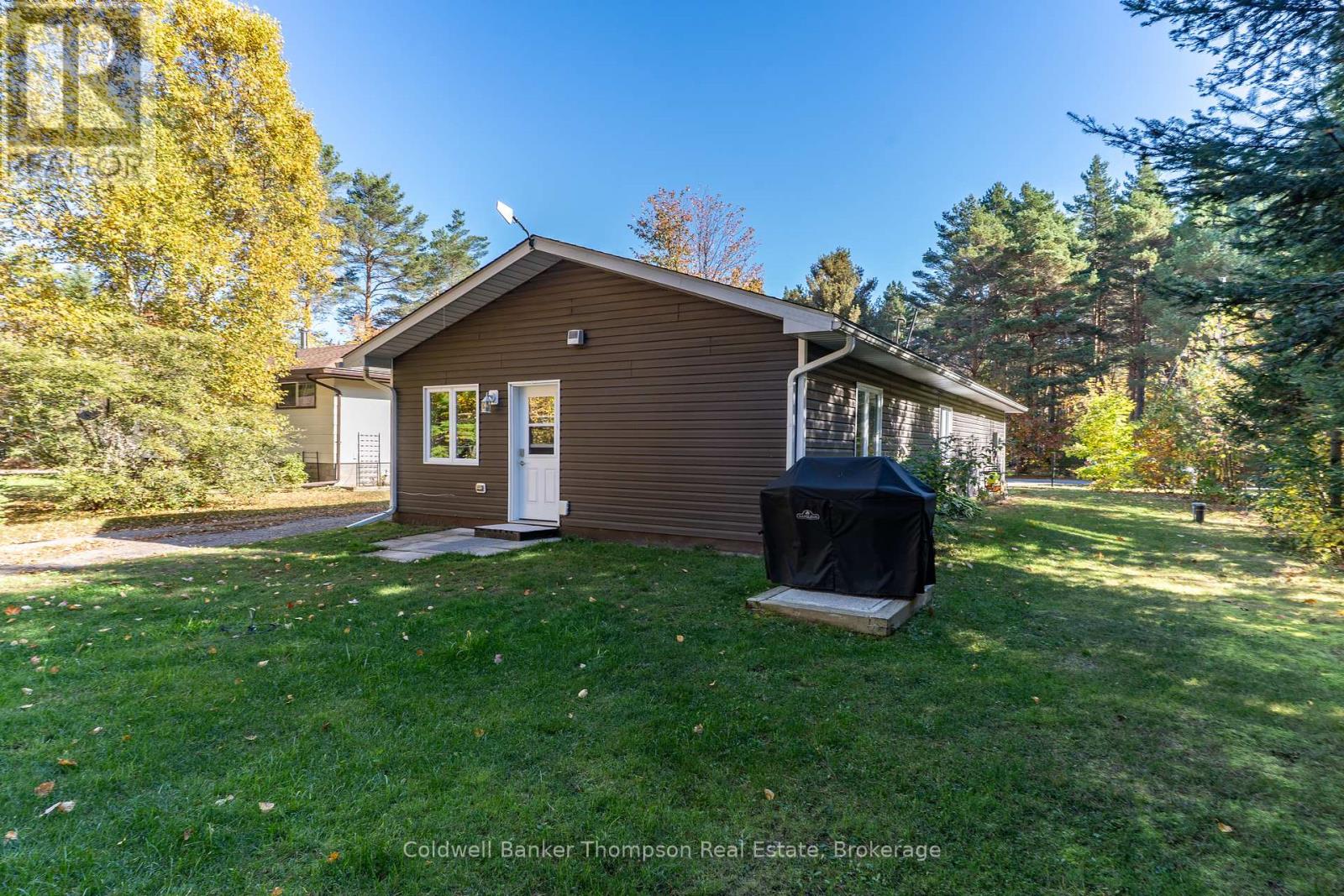 42 Murray Street, Sundridge, Ontario  P0A 1Z0 - Photo 20 - X12444949
