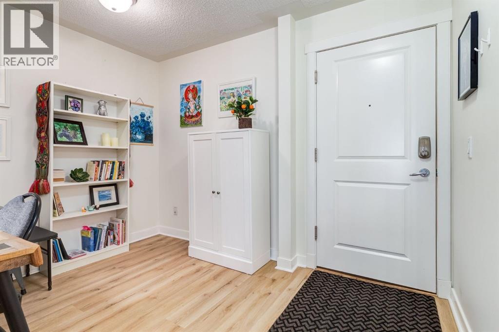 216, 2233 34 Avenue Sw, Calgary, Alberta  T2T 6N2 - Photo 2 - A2261449
