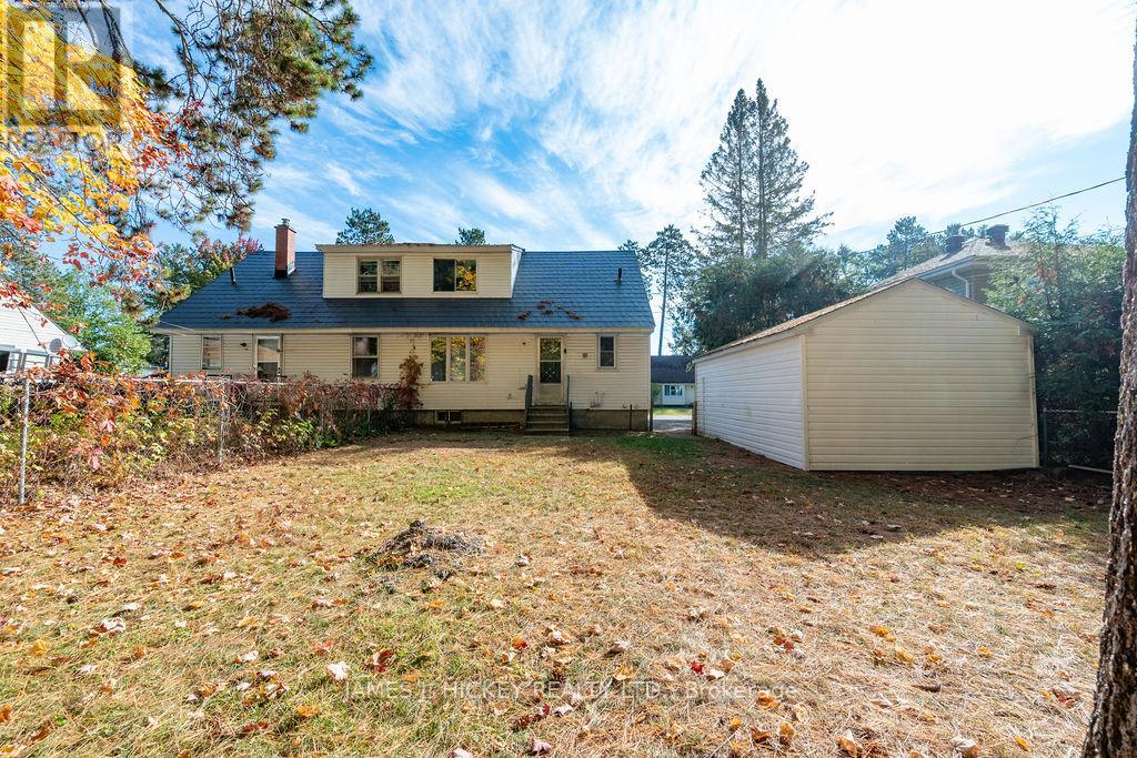 13 Thomson Crescent, Deep River, Ontario  K0J 1P0 - Photo 26 - X12444939