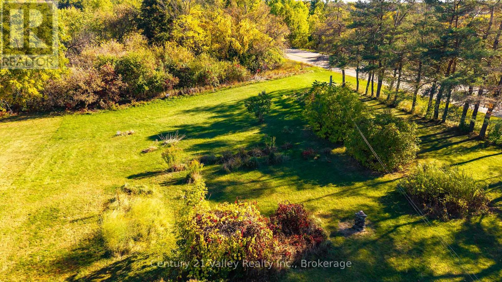 405 Moore Street, Renfrew, Ontario  K7V 1L8 - Photo 10 - X12444965