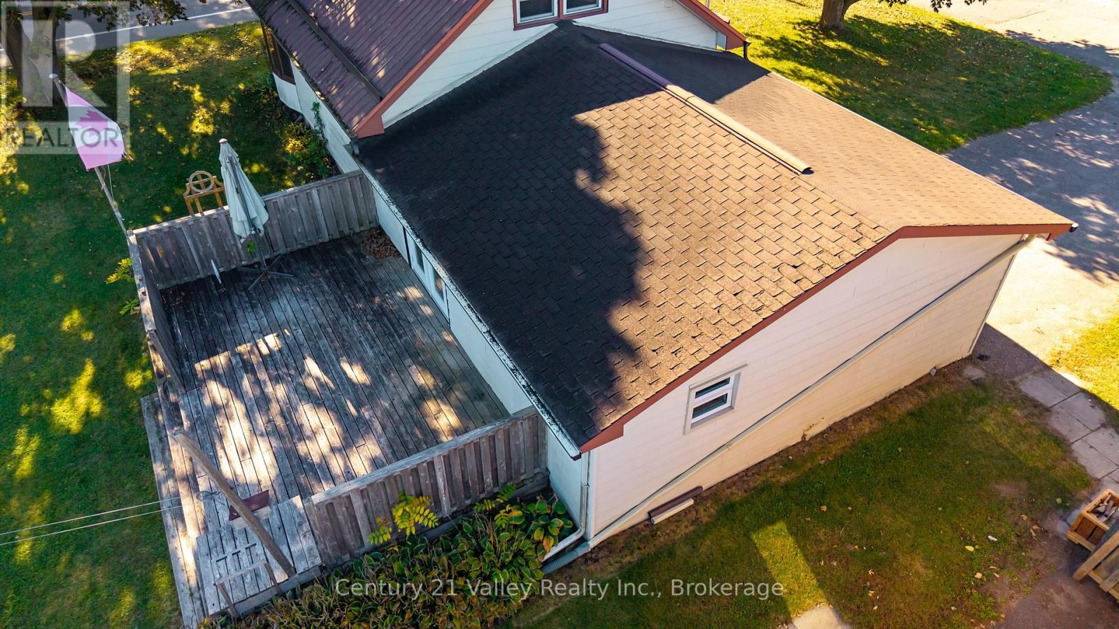 405 Moore Street, Renfrew, Ontario  K7V 1L8 - Photo 21 - X12444965