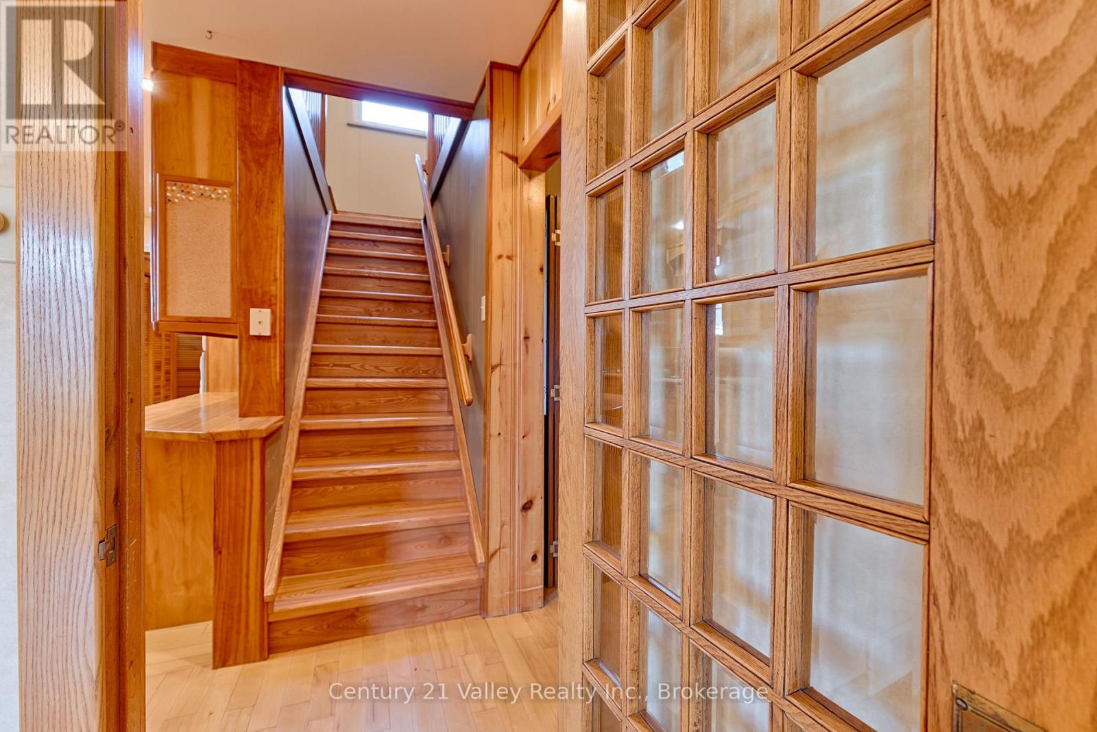 405 Moore Street, Renfrew, Ontario  K7V 1L8 - Photo 30 - X12444965