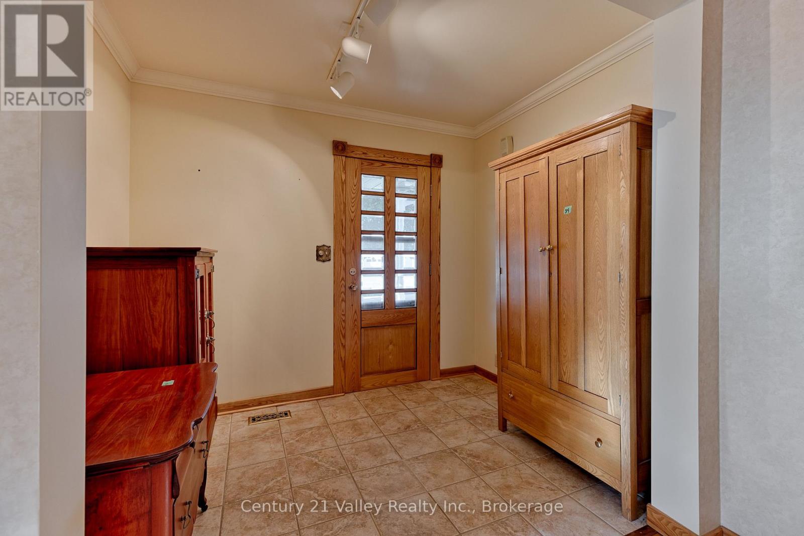 405 Moore Street, Renfrew, Ontario  K7V 1L8 - Photo 33 - X12444965