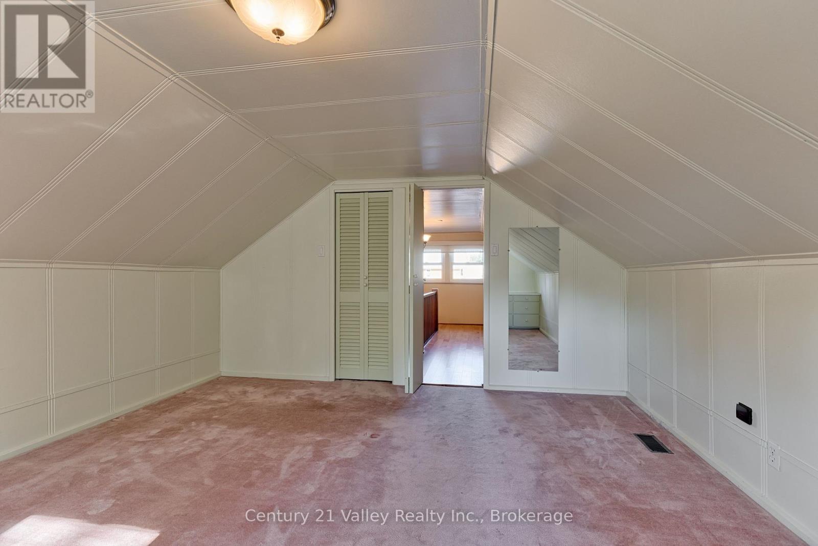 405 Moore Street, Renfrew, Ontario  K7V 1L8 - Photo 47 - X12444965