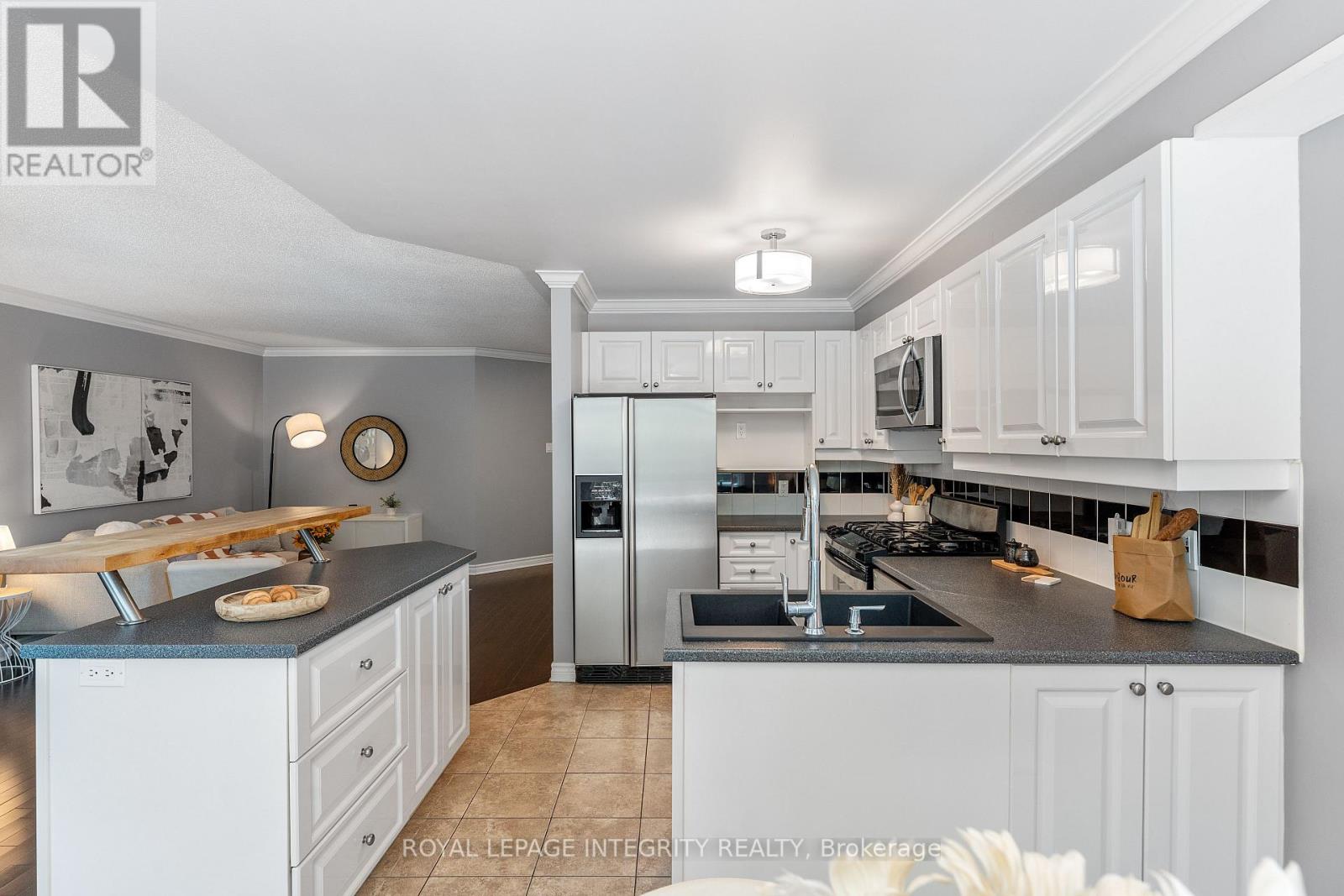 6308 Sablewood Place, Ottawa, Ontario  K1C 7M6 - Photo 24 - X12444921