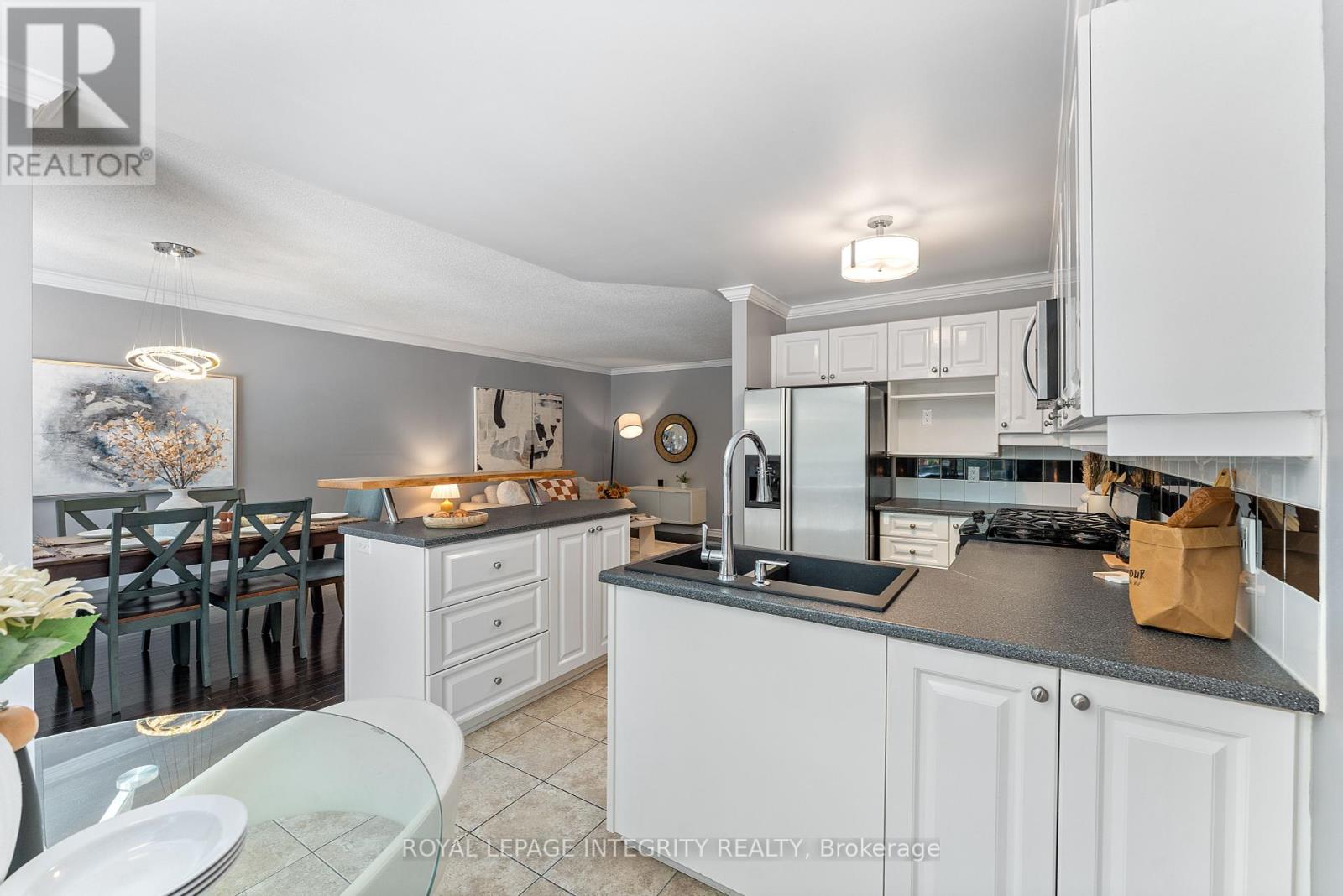 6308 Sablewood Place, Ottawa, Ontario  K1C 7M6 - Photo 25 - X12444921