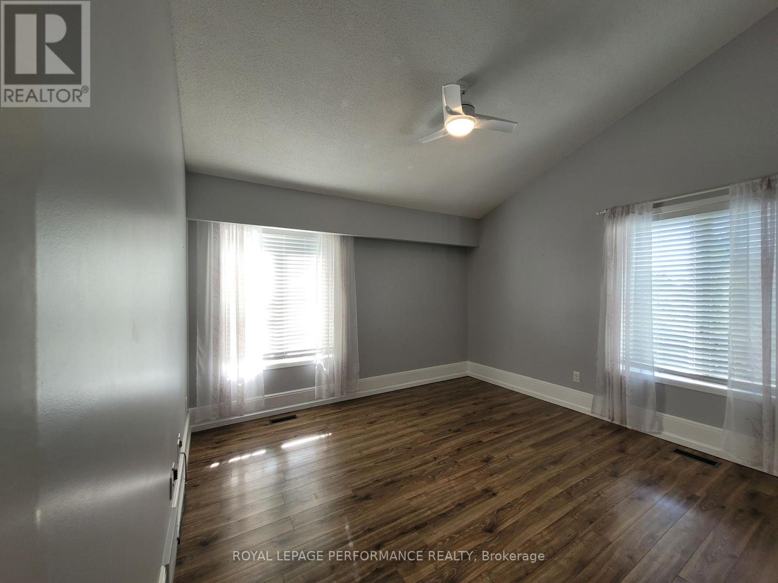 136b Glenncastle Drive, Ottawa, Ontario  K0A 1L0 - Photo 20 - X12444958