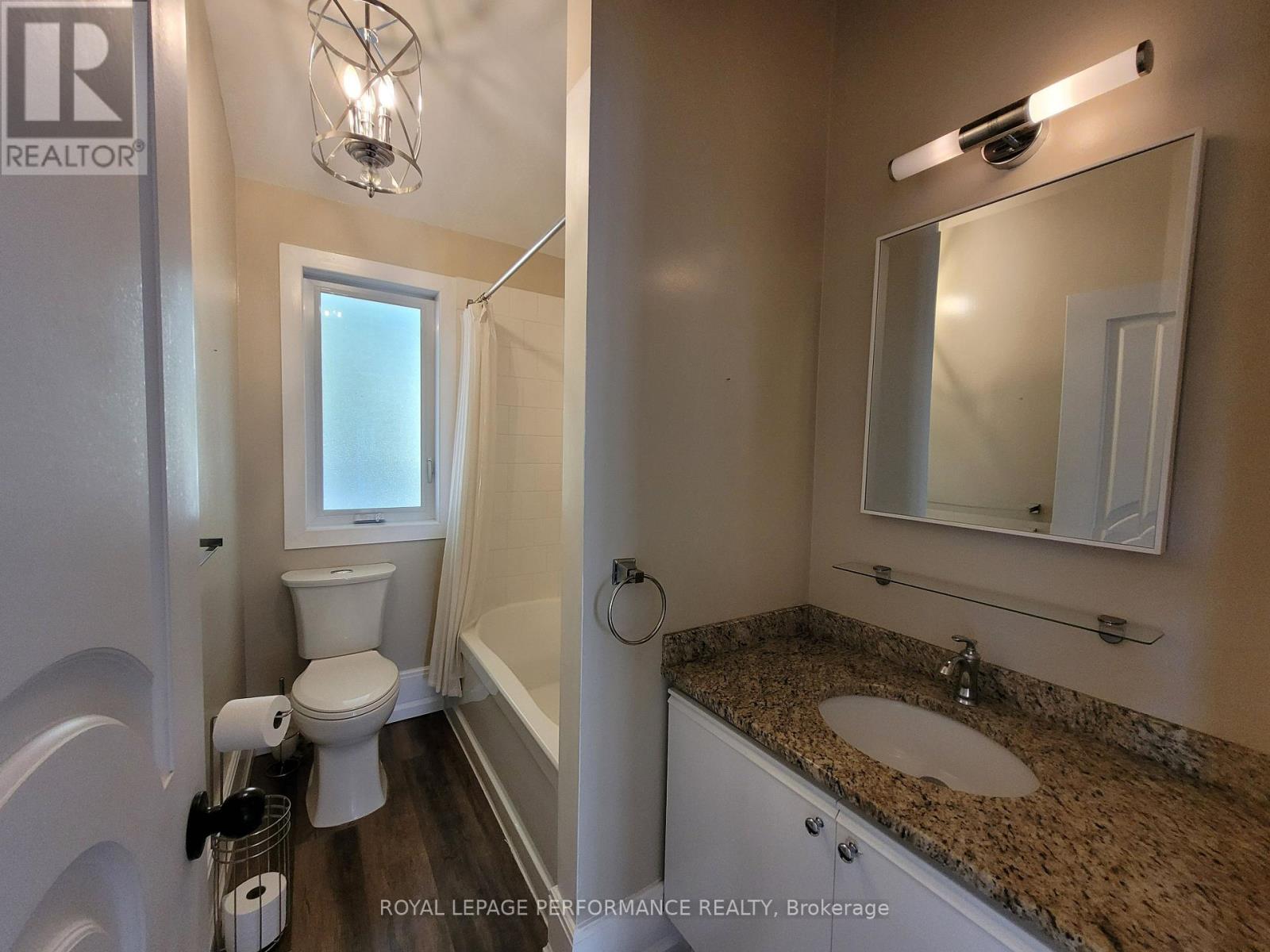 136b Glenncastle Drive, Ottawa, Ontario  K0A 1L0 - Photo 21 - X12444958
