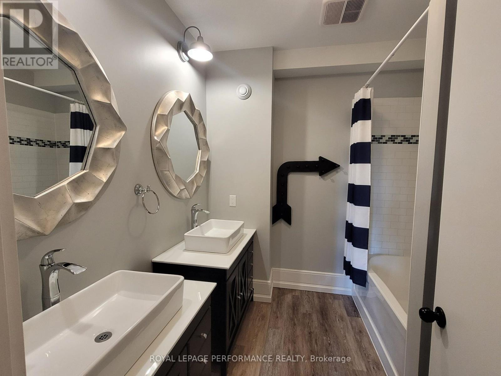 136b Glenncastle Drive, Ottawa, Ontario  K0A 1L0 - Photo 30 - X12444958
