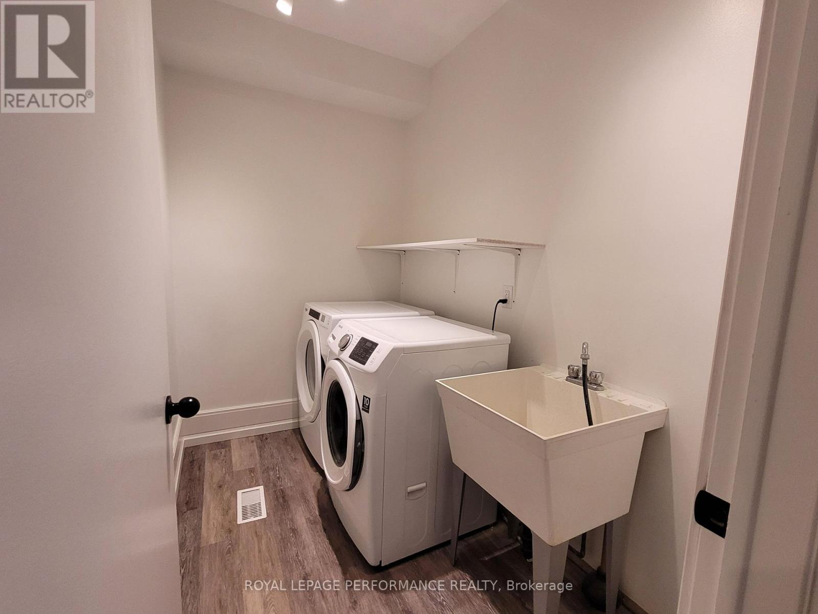 136b Glenncastle Drive, Ottawa, Ontario  K0A 1L0 - Photo 34 - X12444958