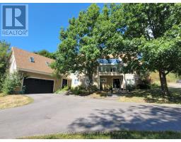 136B GLENNCASTLE DRIVE, Ottawa, Ontario