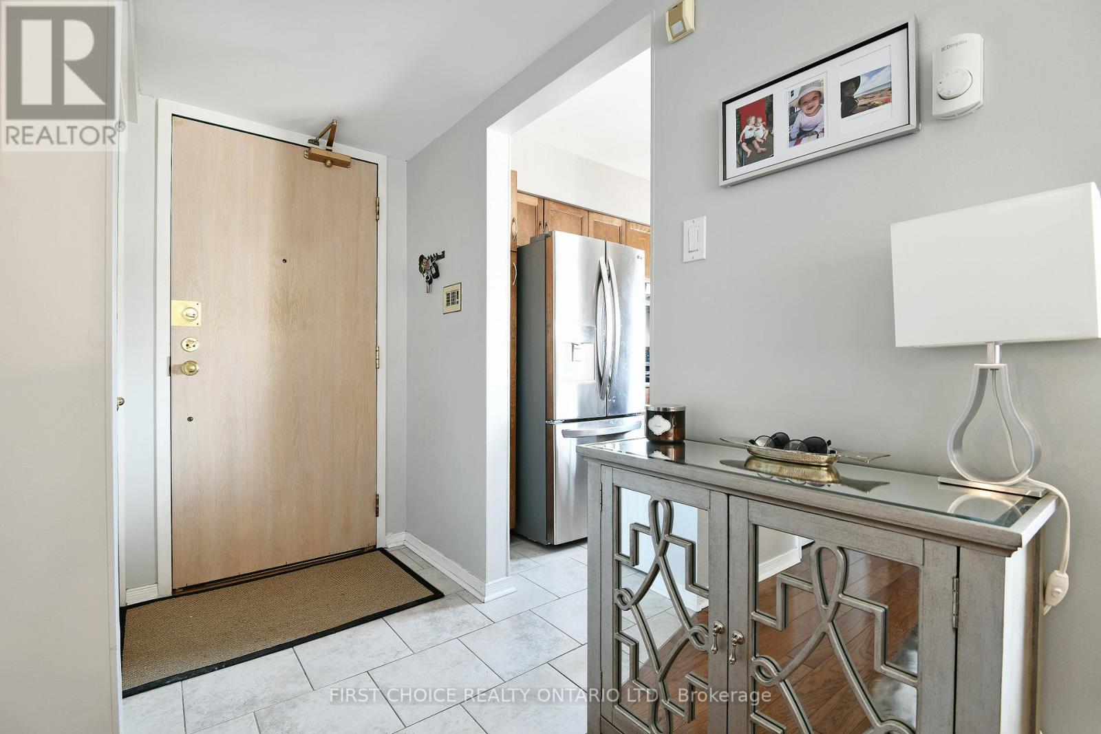 104 - 175 Woodbine Place, Ottawa, Ontario  K1S 5M8 - Photo 4 - X12444962