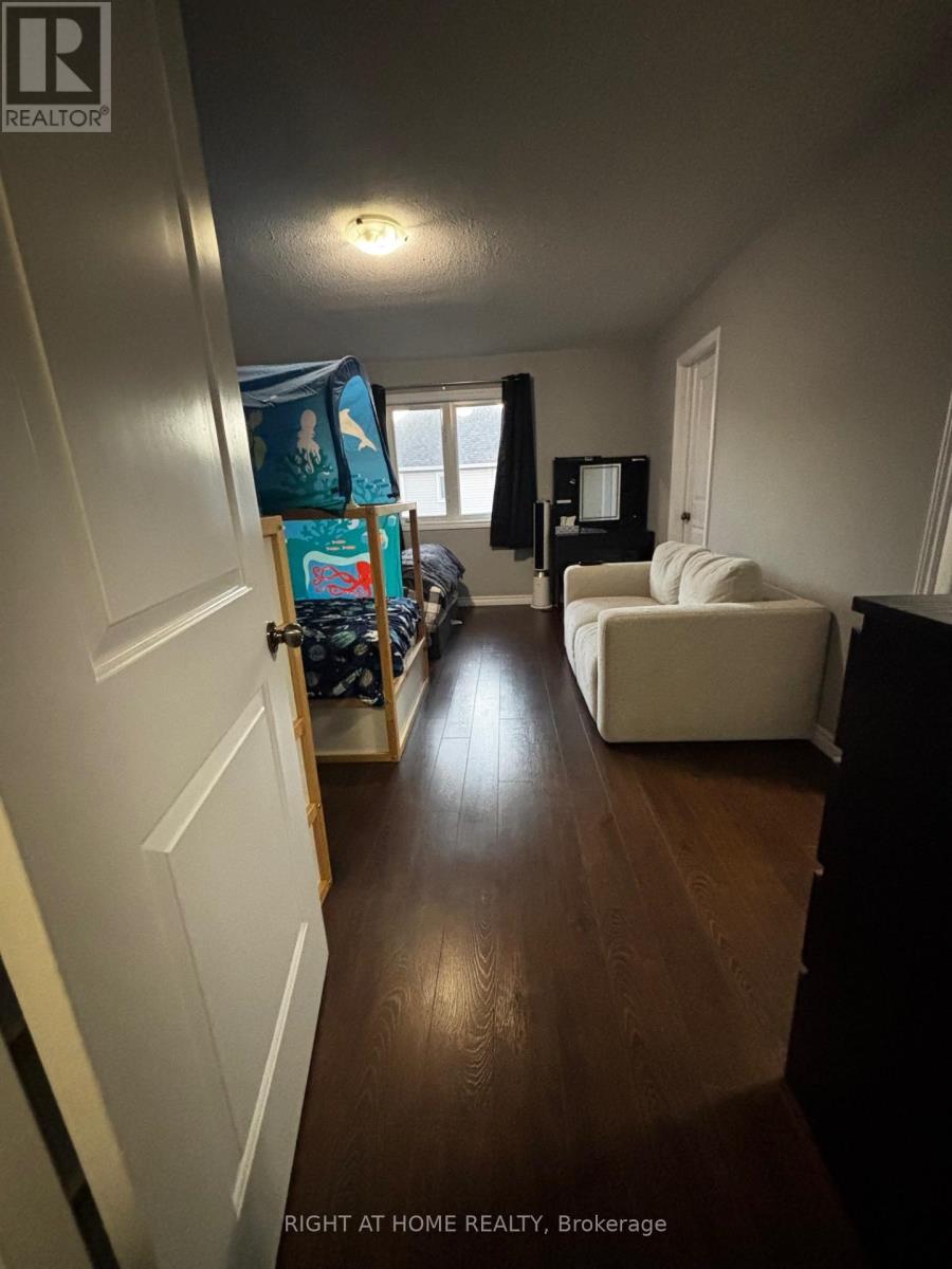 1427 Monarch Drive, Kingston, Ontario  K7P 0R9 - Photo 12 - X12444904