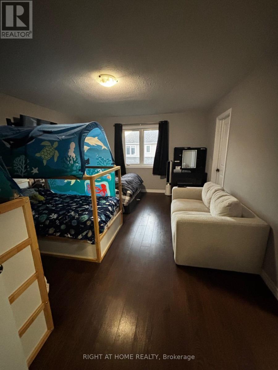 1427 Monarch Drive, Kingston, Ontario  K7P 0R9 - Photo 13 - X12444904