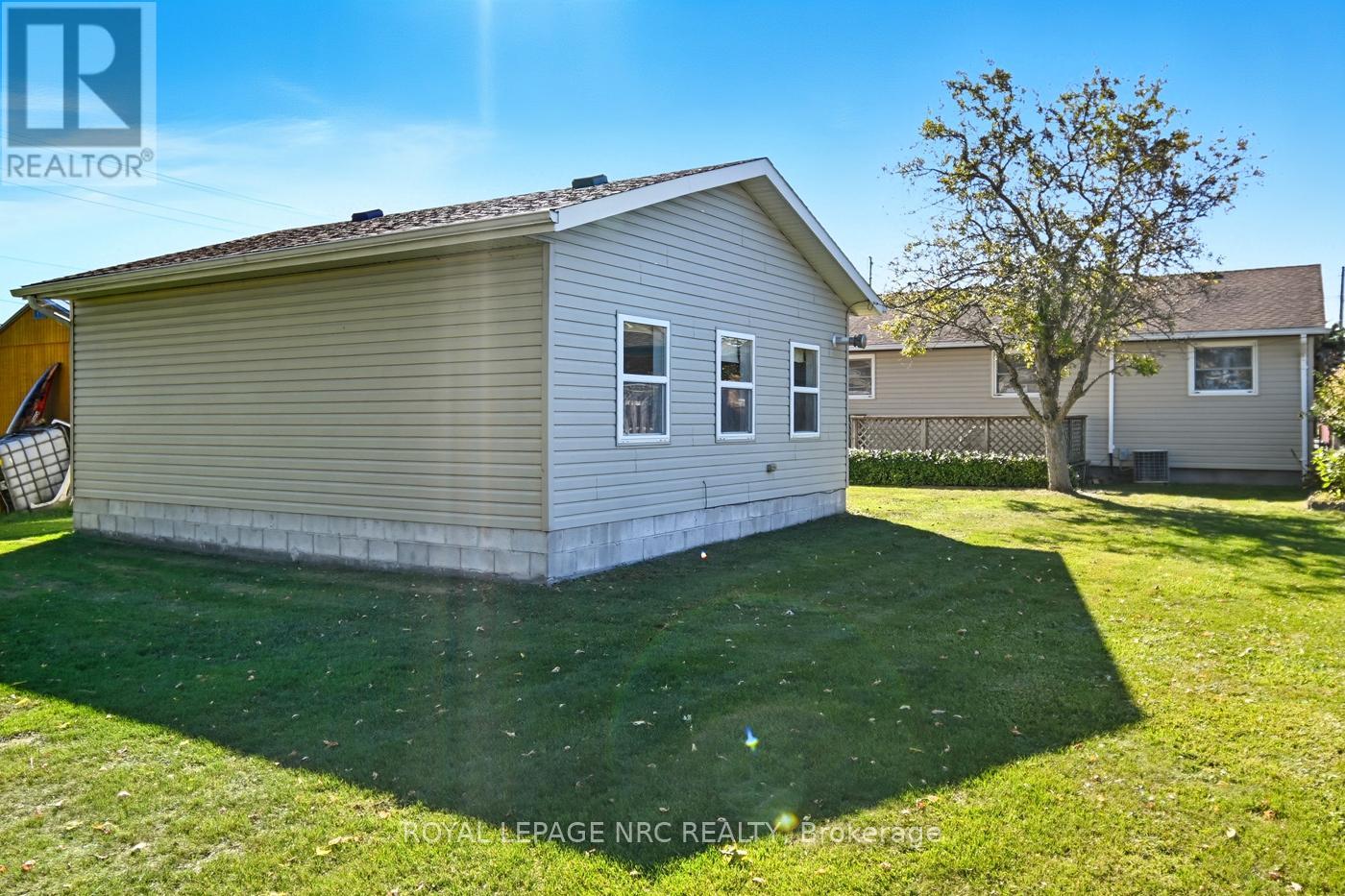 236 Johnston Street, Port Colborne, Ontario  L3K 1H5 - Photo 31 - X12444953